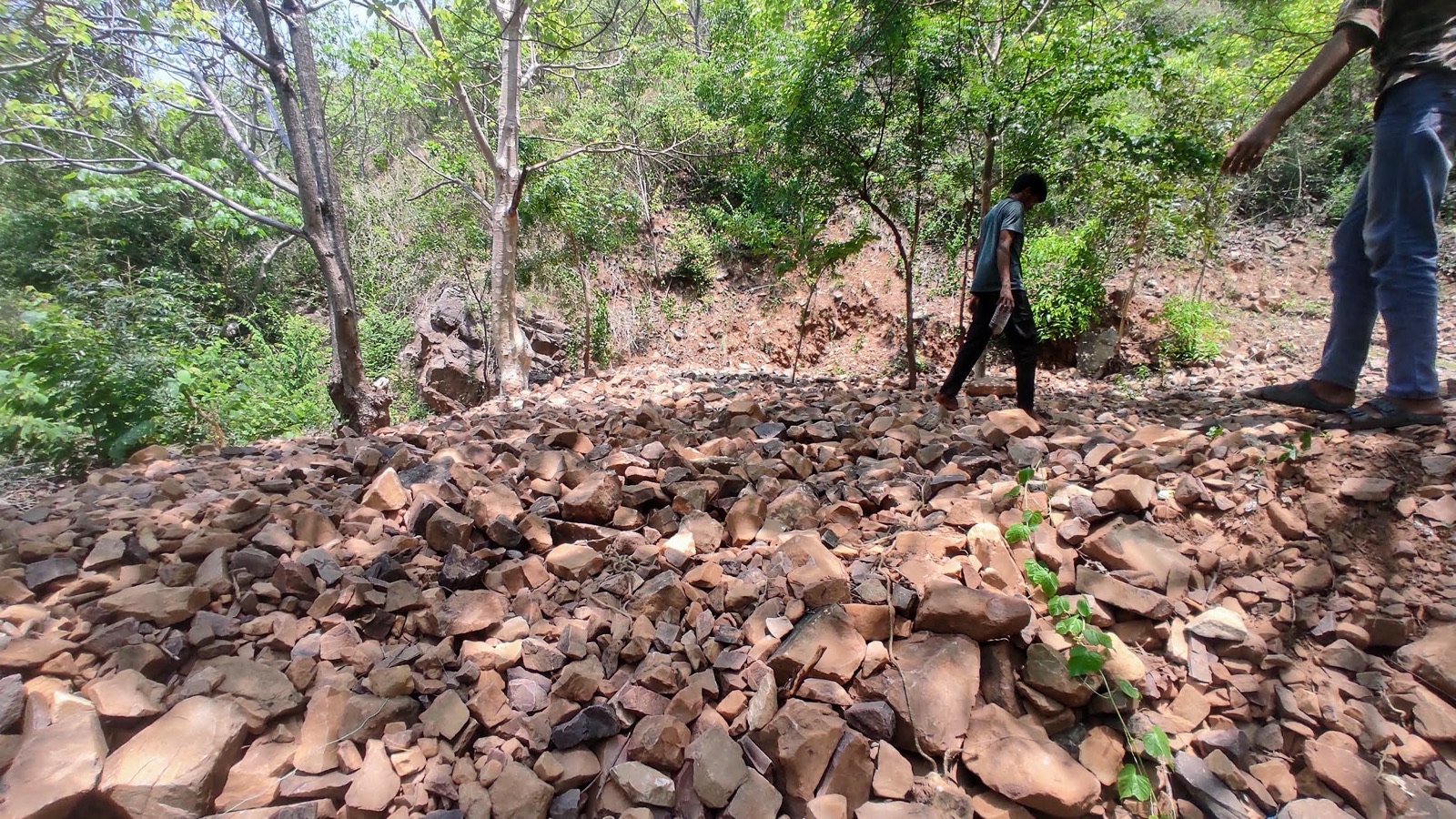 A photograph of the work at Amaralingeshwara Kona, 27 May 2023.